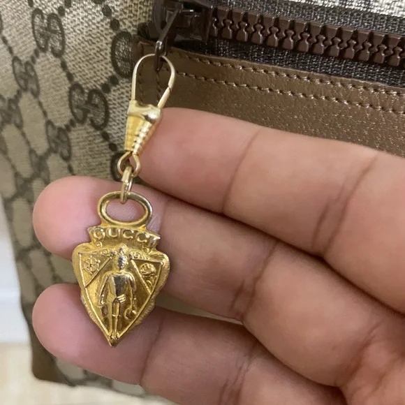 EUC Extremely Rare Vintage Large GUCCI GG Monogram Tote With Red & Green Straps